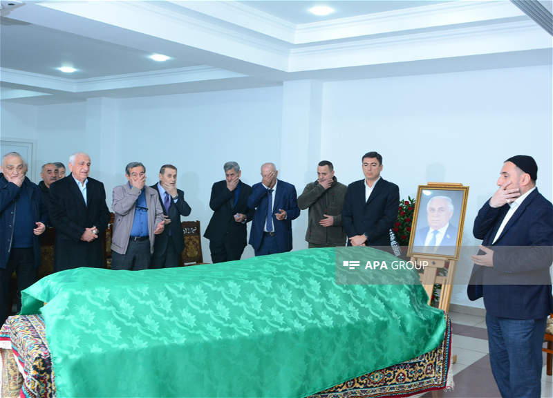 Бывший депутат Хады Раджабли похоронен - ФОТО - ВИДЕО - ОБНОВЛЕНО